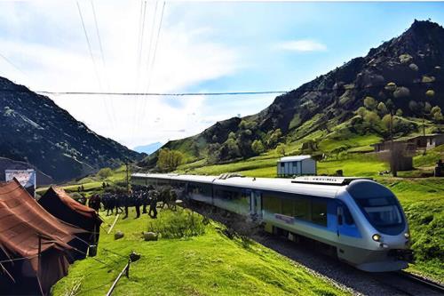 قطار گردشگری تهران - شیرگاه از فردا